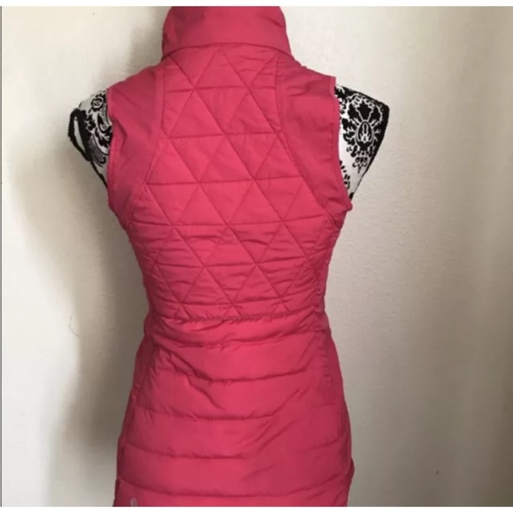 Lululemon fluffed up Hot Pink Puffer Vest size 6 - Picture 5 of 11